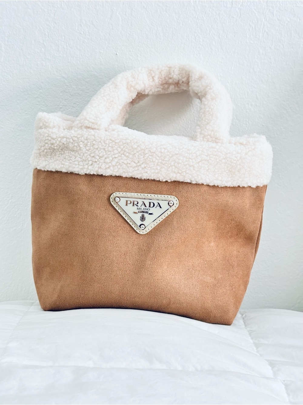 Prada Authentic VIP Bag - Picture 2 of 7